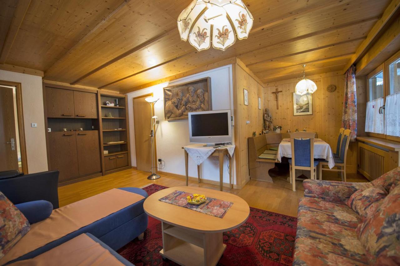 Apartment Soval Ортізеї Екстер'єр фото